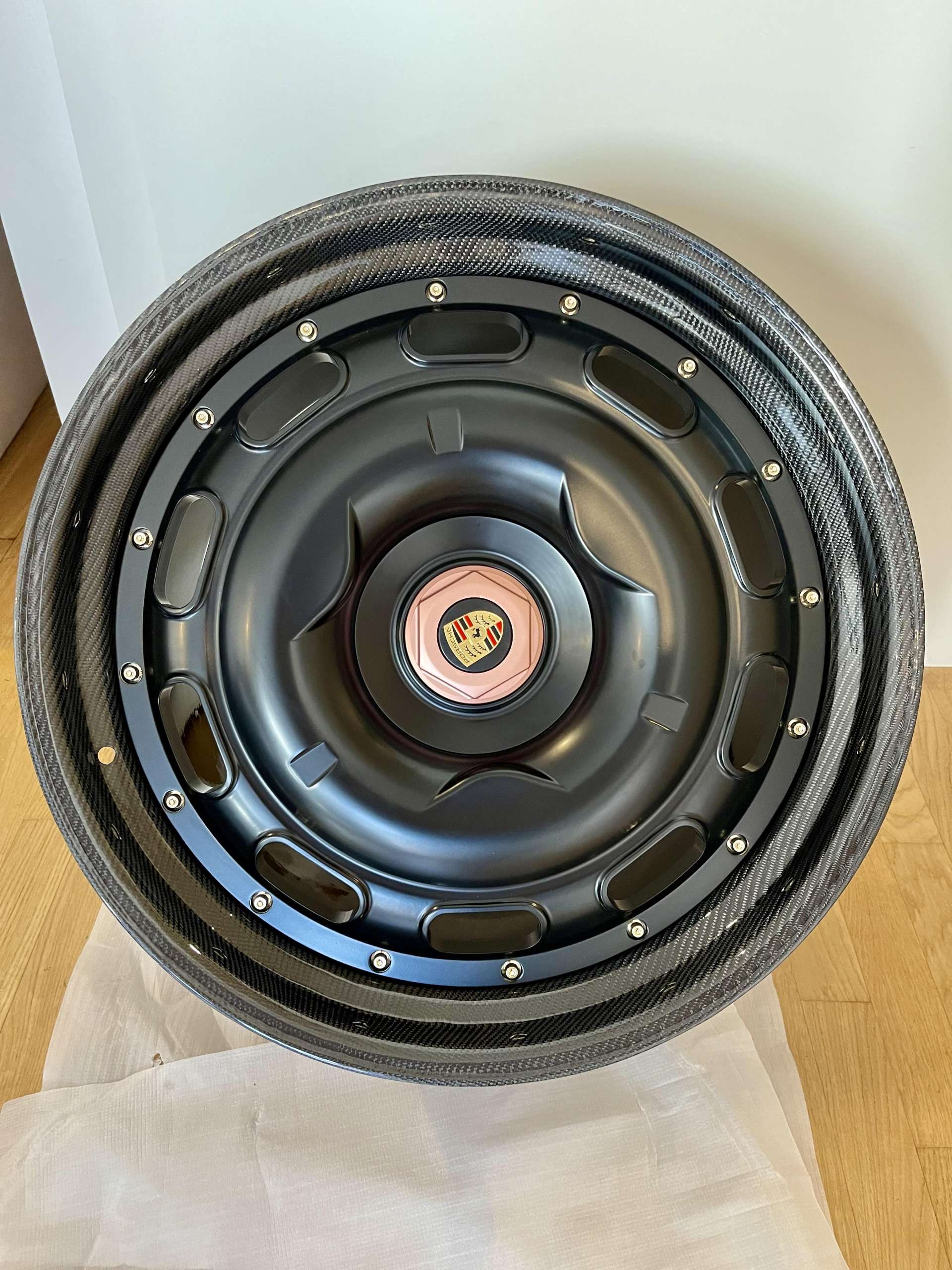 Forged Wheel GTRS – P.9930RW Carbon - Image 2