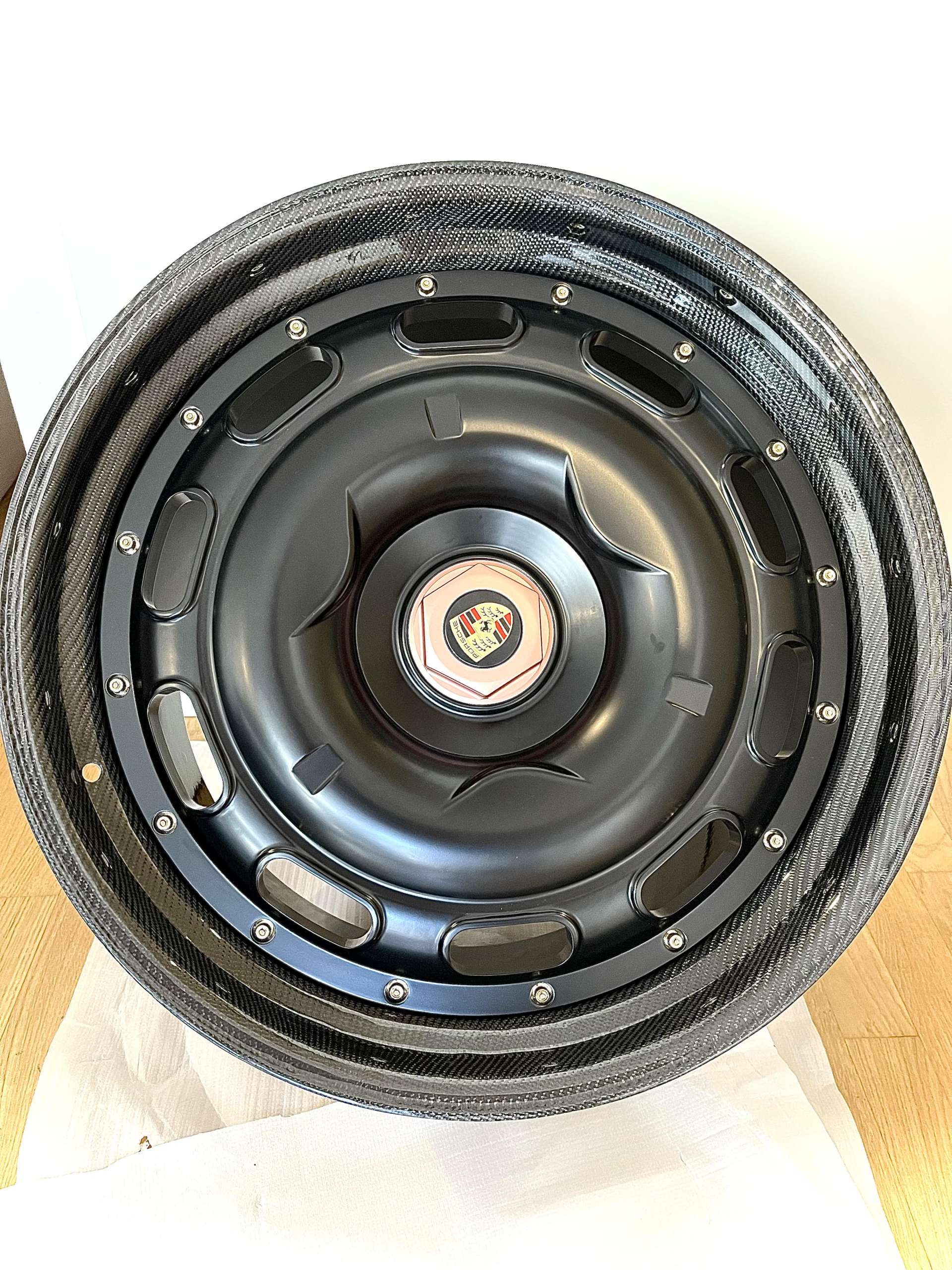 Forged Wheel GTRS – P.9930RW Carbon - Image 5