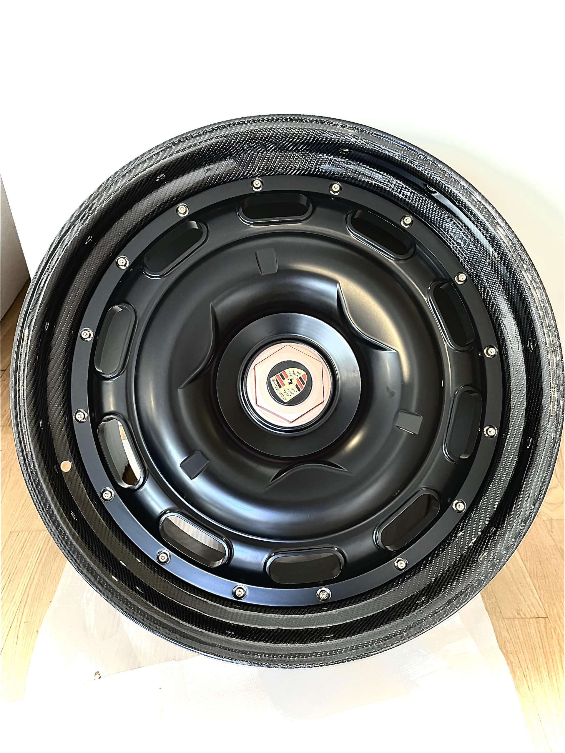 Forged Wheel GTRS – P.9930RW Carbon - Image 6